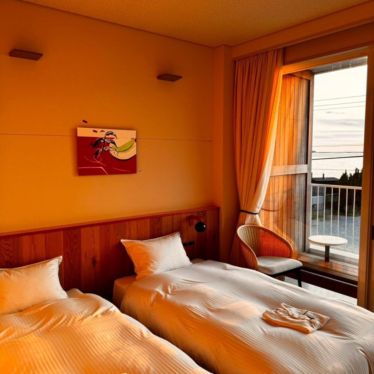 Kamome Slow Hotel The Compact Awaji Zimmer foto